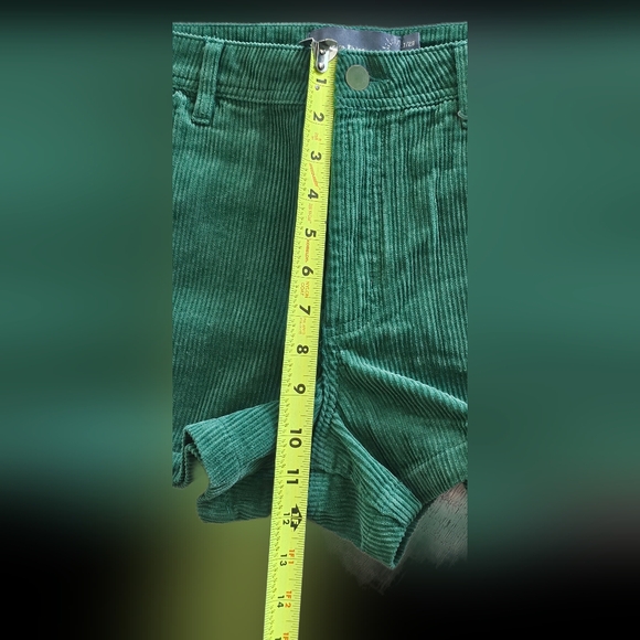 Green Corduroy Women's Shorts - Picture 6 of 7